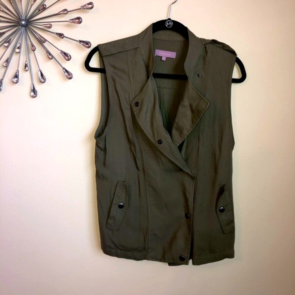 WARDROBE STAPLE OLIVE GREEN VEST MEDIUM - Picture 4 of 7